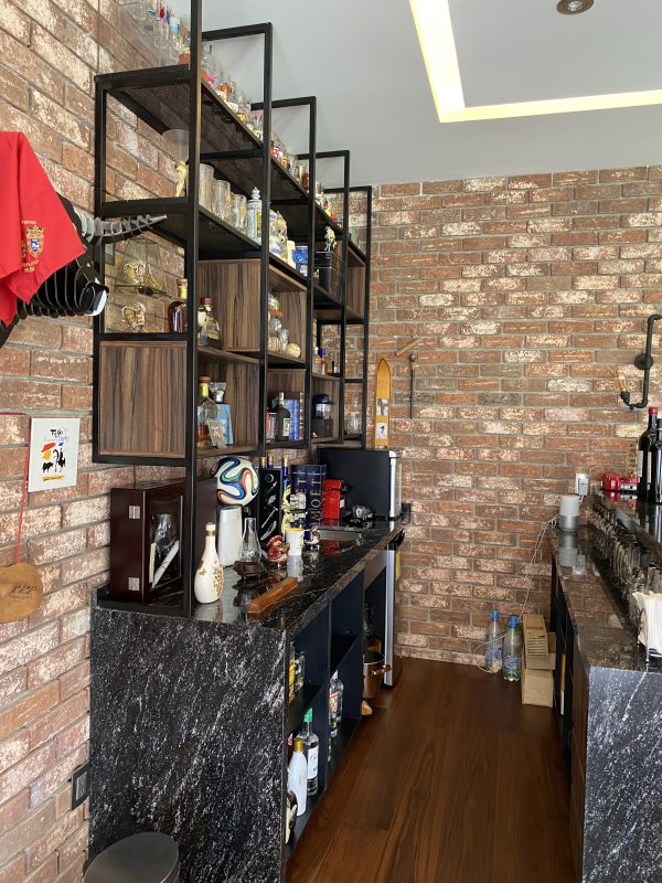 CANTINA MADERA - Imagen 2